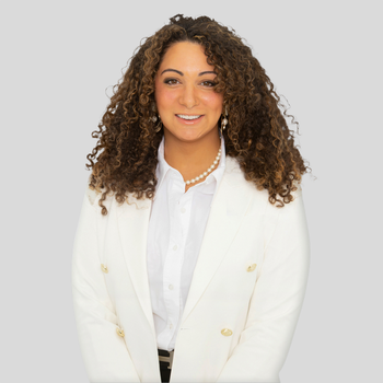 Portrait of Jessica Lane, Licensed Real Estate Advisor | Regional Director • Founding Partner